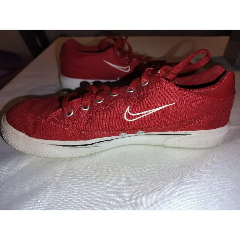 Nike Retro GTS 97 Mens Size 7.5 Shoes Gym Red Athletic Sneakers